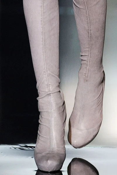 Look 14
